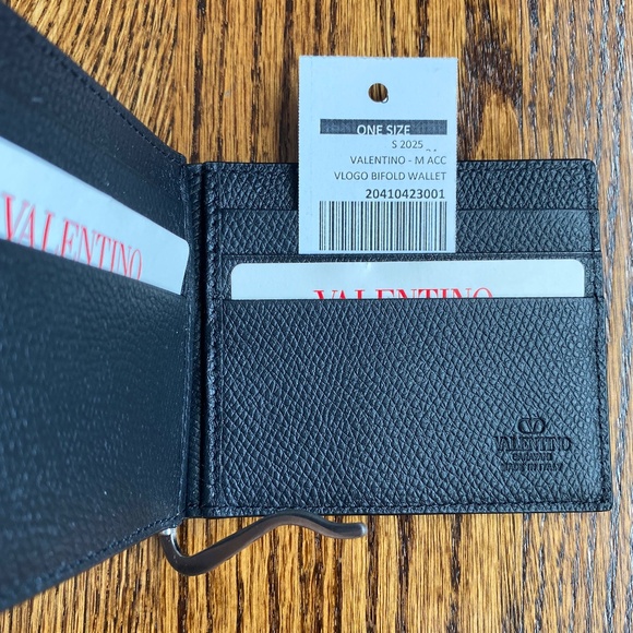 *NWT* VALENTINO GARAVANI VLogo Leather Bill Clip Wallet - Black - Picture 9 of 15